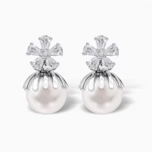 Bloom & Glow Stud Earrings