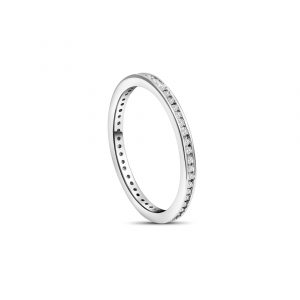 Seristra Eternity Band Ring