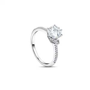 Eterna Solitaire Ring